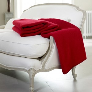 wool-throw-red