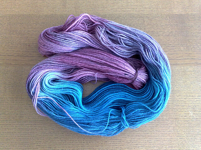 wool yarn blue